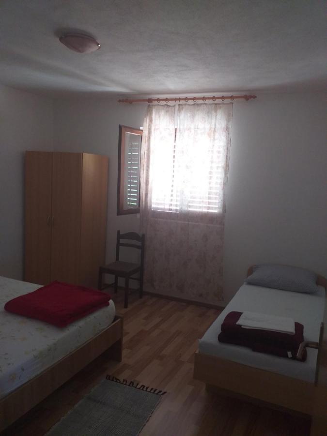 שיבניק Apartment Darinka מראה חיצוני תמונה