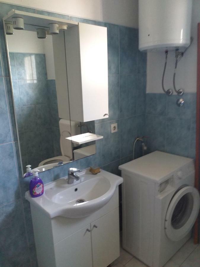 שיבניק Apartment Darinka מראה חיצוני תמונה